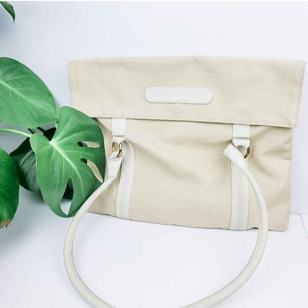 Bojola Travel & Safary Tote Bag